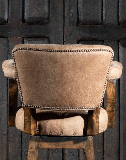 Chisum Suela Barstool