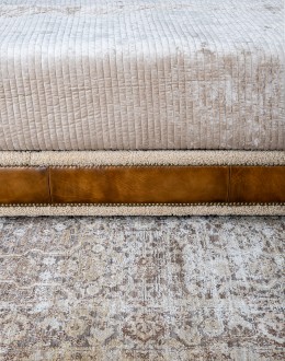 Berne Leather Bed Berne Leather Bed