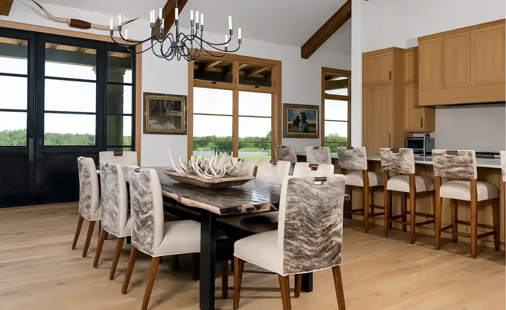 How To Blend Western Dining Room Furniture With Rustic Charm And Timeless Luxury