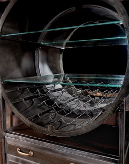 Gentlemen's Retro Bar