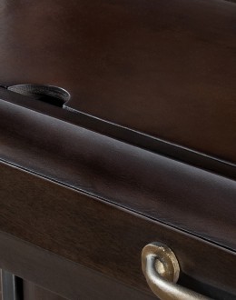 Gentlemen's Retro Bar