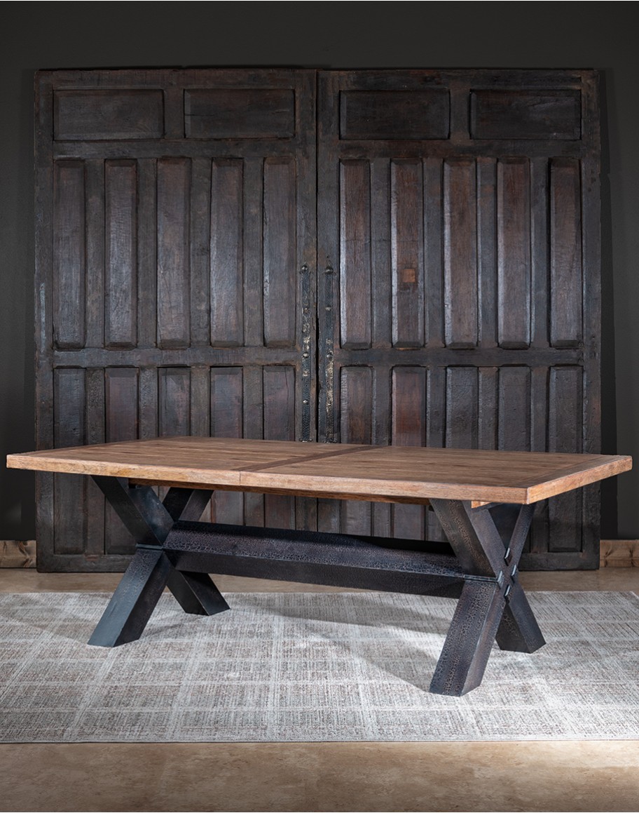TX Trestle Dining Table
