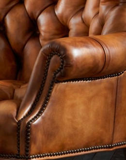 Texas Rose Tufted Leather Chair