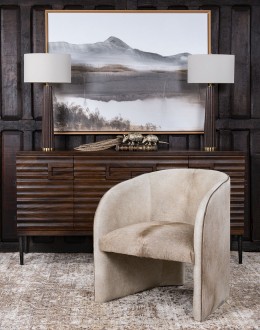 Dallas Blonde Cowhide Chair Dallas Blonde Cowhide Chair