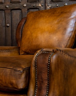 A Luxurious American Made Leather Chair high end western style leather living room chair,ranch style chair with saddle leather