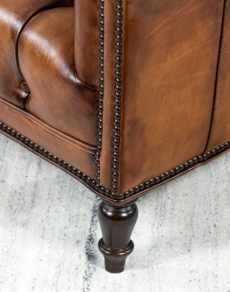 Winchester Tufted Lounge Chair 5501 tavern chair