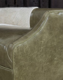 Pecos Moss Leather Bench