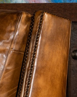 upscale ranch style brown leather recliner,brown recliner with saddle leather,modern coco recliner