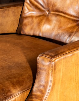 upscale ranch style tan leather recliner,tan recliner with saddle leather