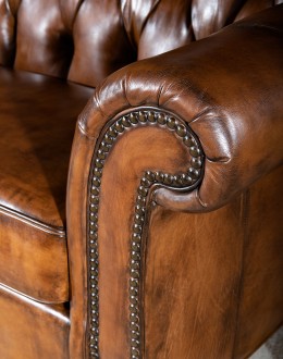 high quality leather chesterfield sofa,chesterfield sofa with dark saddle leather