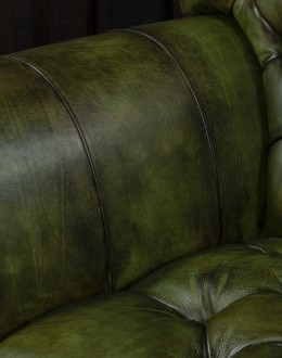 Daphne Chesterfield Sofa Daphne Chesterfield Sofa