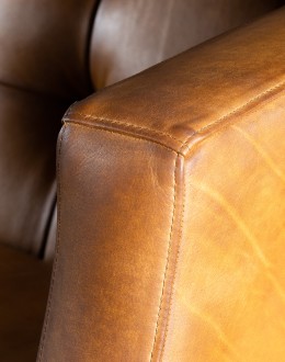 high quality leather chesterfield sofa, remington tanner furniture,chesterfield sofa with saddle leather