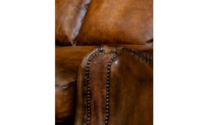 Hand Burnished Leather: The Timeless Art of Polishing Leather by Hand