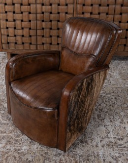 Cowboy Paris Swivel Chair