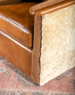 Horseshoe Leather Swivel Chair