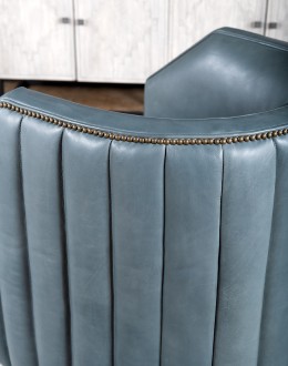 Oliver Sky Leather Swivel Chair