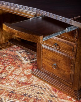 Wrangler Ranch Executive Desk