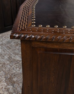 Wrangler Ranch Executive Desk