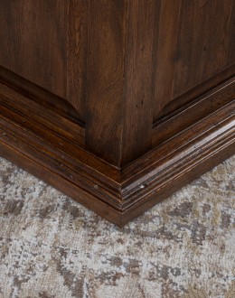 Wrangler Ranch Executive Desk