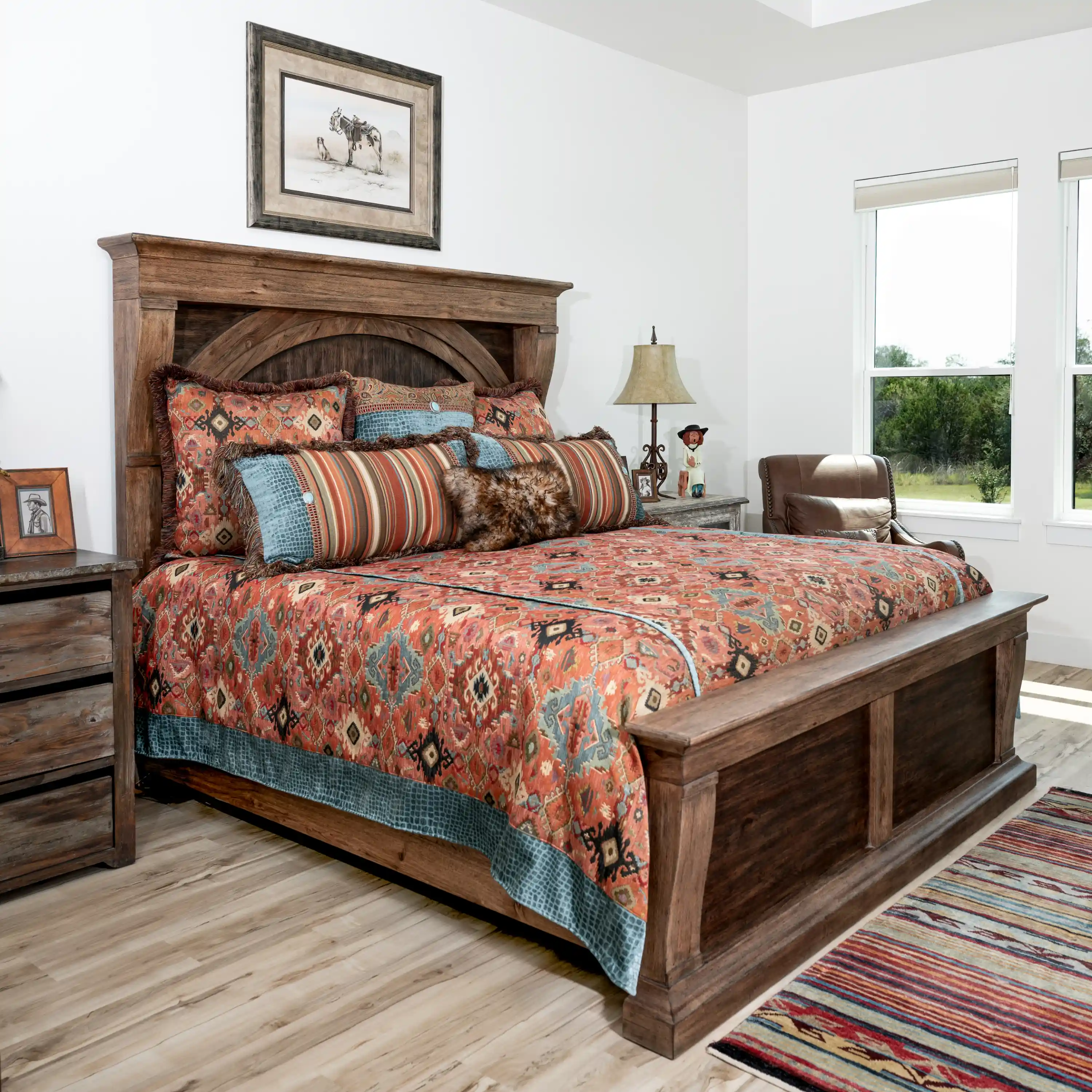 TX Corbel Wooden Bed