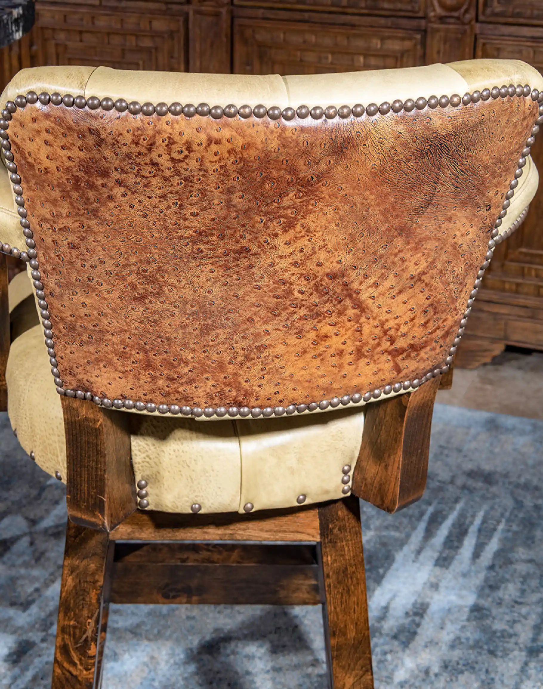 Chisum Quill Barstool - Image 10