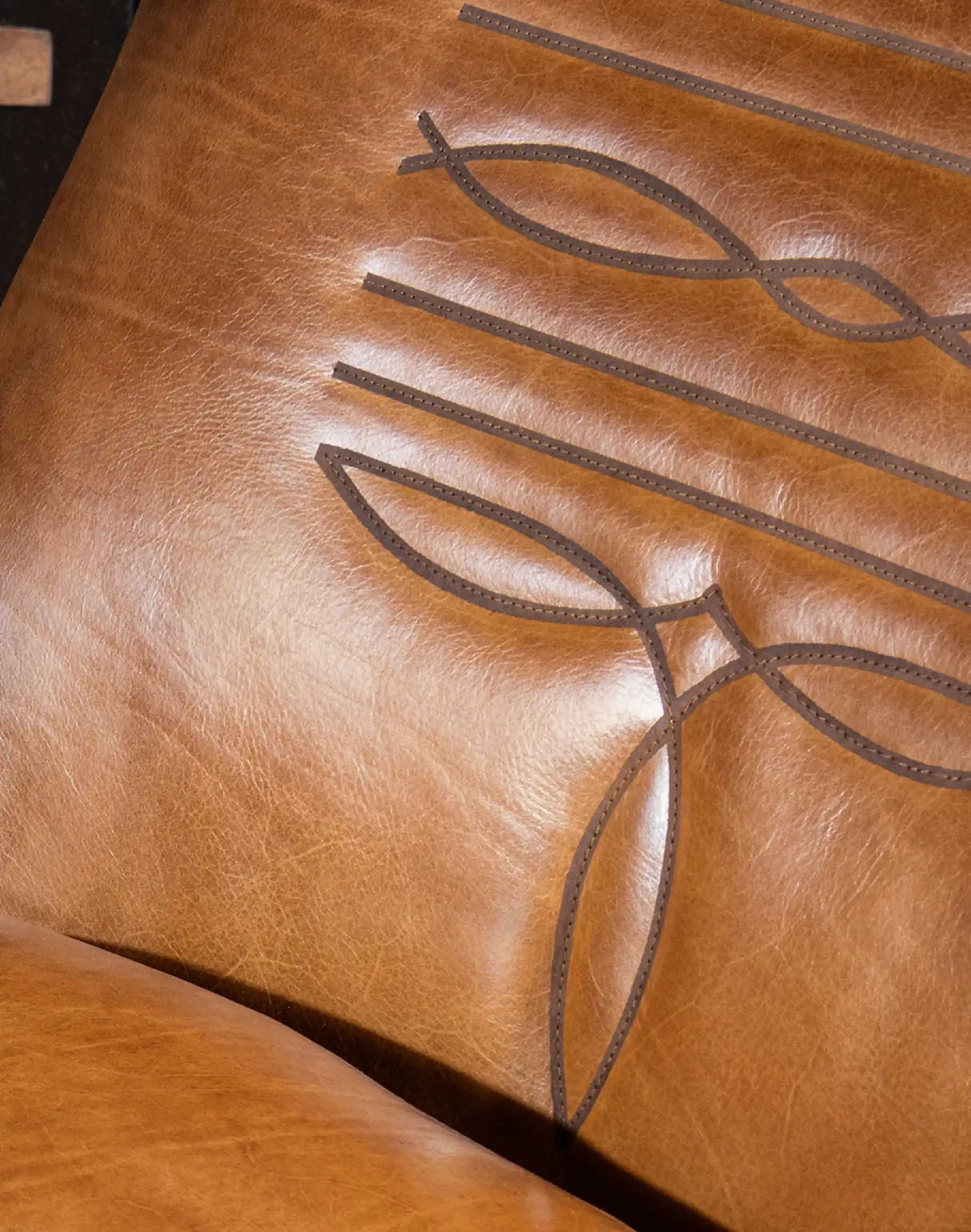 Macallan Barrel Swivel Chair - Image 4